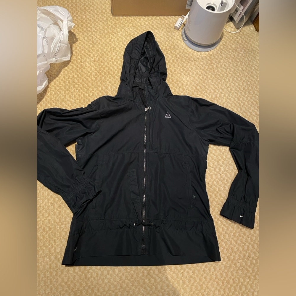 Nike ACG 289991-010 large jacket